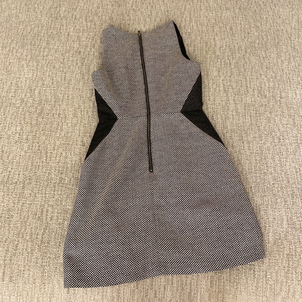 Tweed Dress - Picture 3 of 3